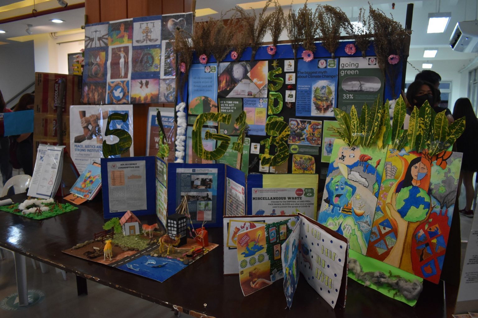 DevCom, CSD collab for SDG exhibit